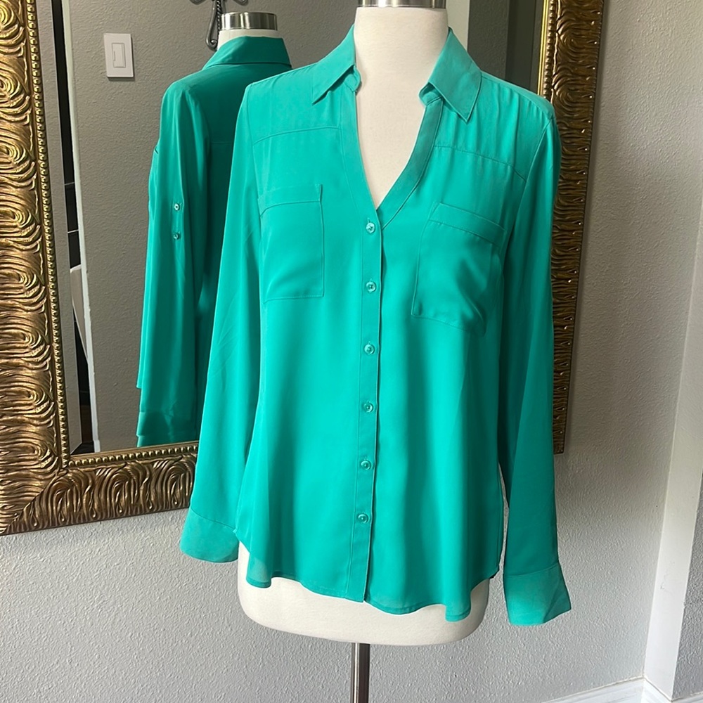 Express Vibrant Teal Green Button-Down Blouse